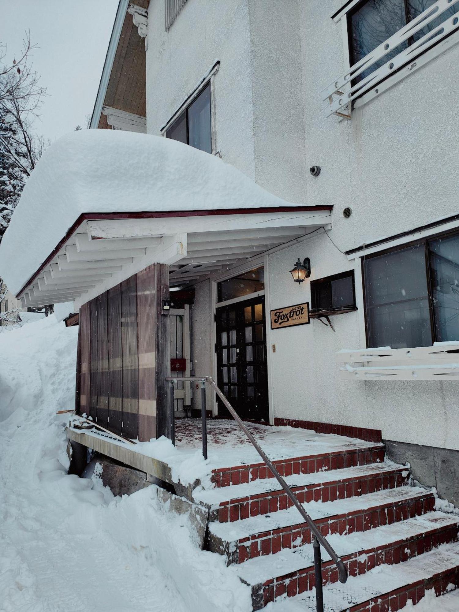 Hotel Foxtrot Hakuba Buitenkant foto